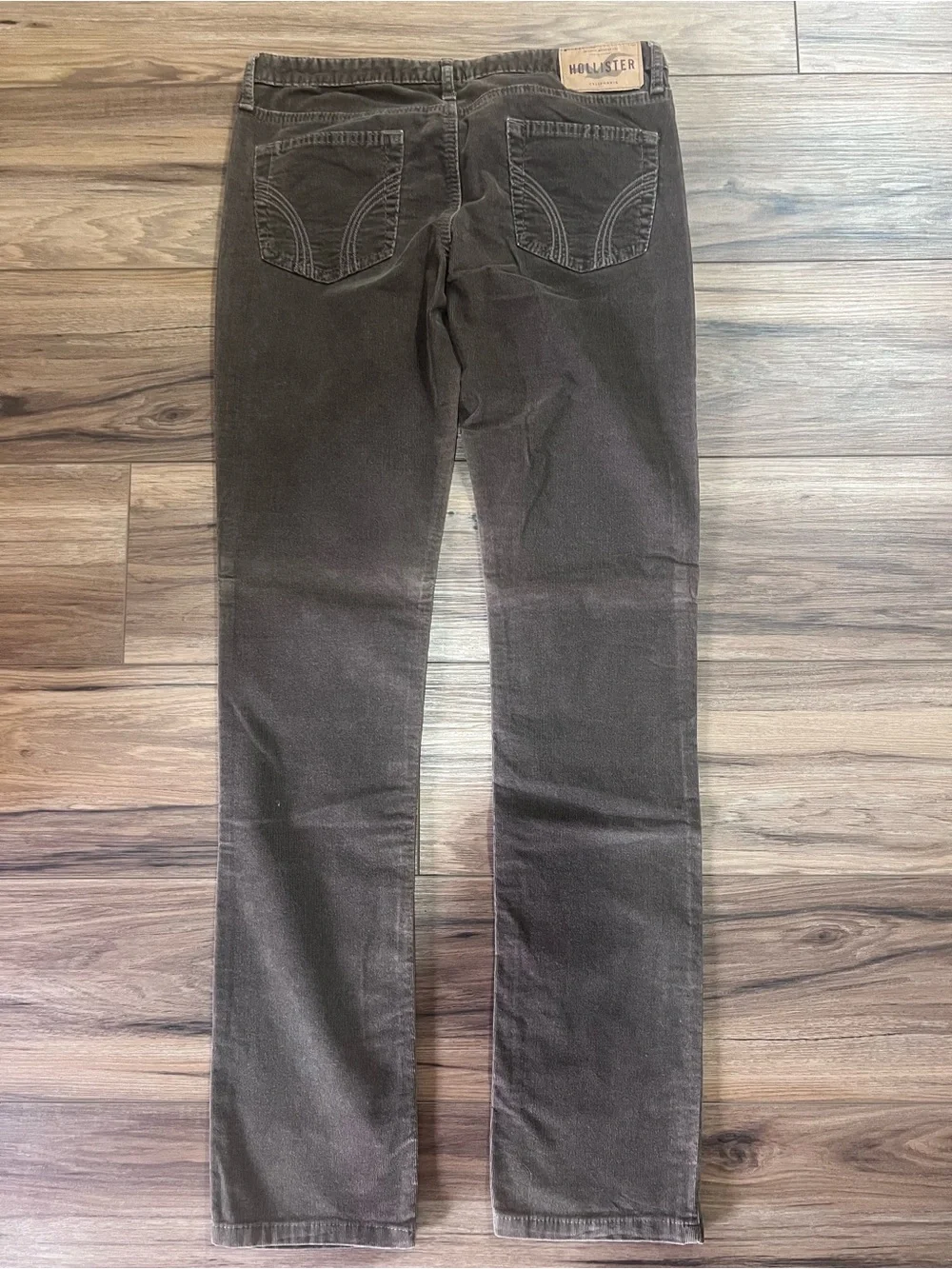 Hollister women's Brown Slim Straight Jeans